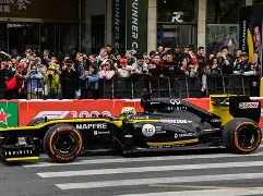 F1赛场再起风云:江汉鲨队队失利海滨独角兽队,赛场气氛火爆新人首发惊艳 F1赛场再起风云:江汉鲨队队失利海滨独角兽队,赛场气氛火爆新人首发惊艳